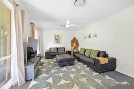 Property photo of 8 Taylor Close Emerald Beach NSW 2456