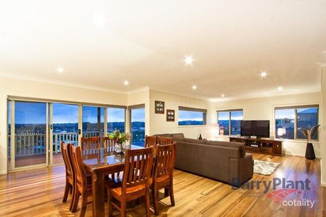 Property photo of 12 Liam Circuit Beaconsfield VIC 3807