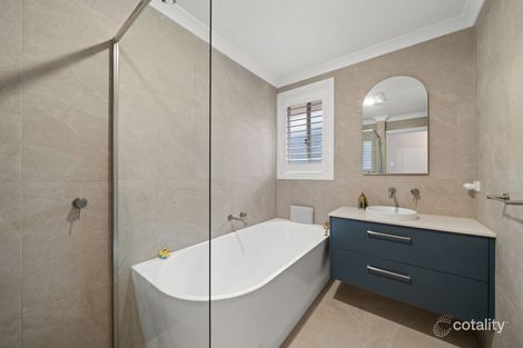 Property photo of 30 Alison Ashby Crescent Banks ACT 2906