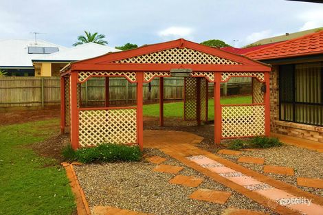 Property photo of 11 Sunray Place Birkdale QLD 4159