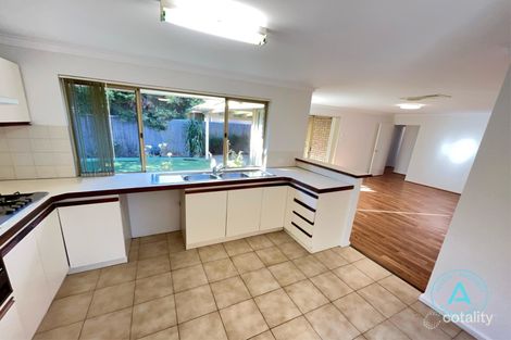 55a Chamberlain Cir, Bateman, WA 6150