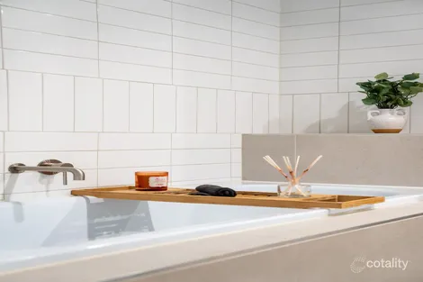 Property photo of 2/5 Adelaide Street McKinnon VIC 3204