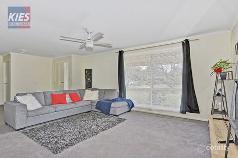 Property photo of 11 Carabeen Crescent Andrews Farm SA 5114