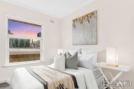 Property photo of 33 Opal Road Morphett Vale SA 5162