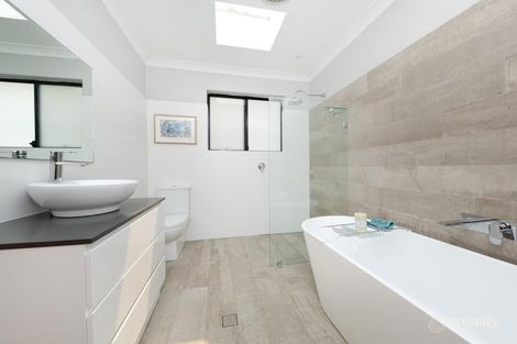Property photo of 16 Jindabyne Crescent Peakhurst Heights NSW 2210
