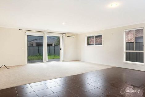 Property photo of 68 Villiers Drive Point Cook VIC 3030