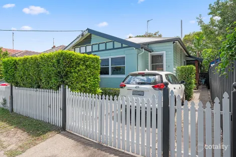 Property photo of 2 Everton Street Hamilton East NSW 2303