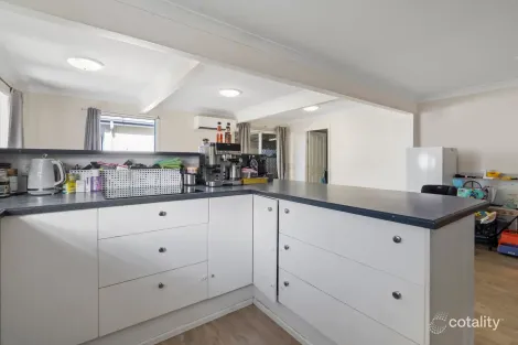 Property photo of 64 Haig Road Loganlea QLD 4131