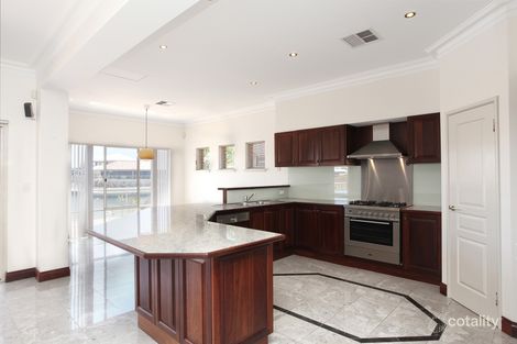 Property photo of 33 Leisure Way Halls Head WA 6210