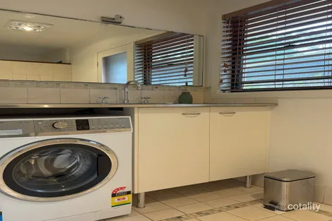 Property photo of 10 Wright Place Byron Bay NSW 2481