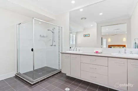 Property photo of 25 Springall Place Wakerley QLD 4154