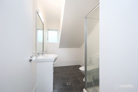 Property photo of 1/462-464 McCoombe Street Mooroobool QLD 4870