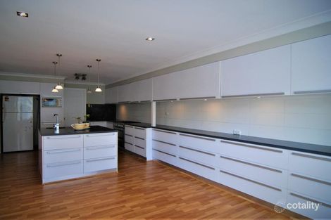 Property photo of 8A Augusta Place St Clair NSW 2759