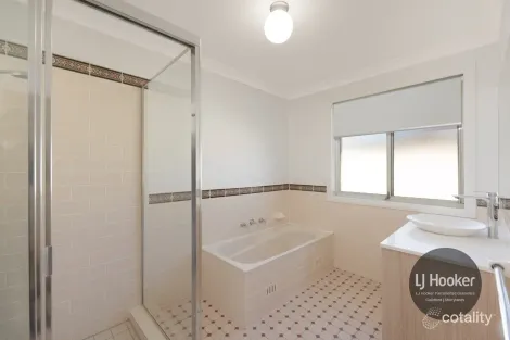 Property photo of 1/30 Irrigation Road Merrylands NSW 2160