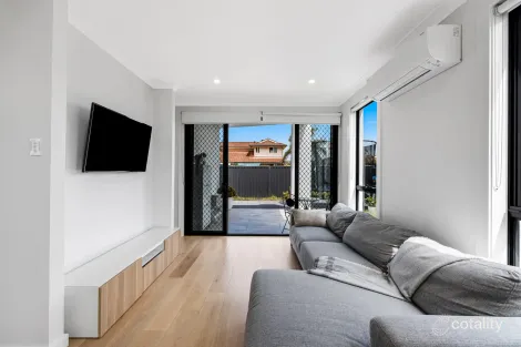Property photo of 47 Webster Road Lurnea NSW 2170