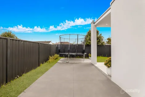 Property photo of 47 Webster Road Lurnea NSW 2170