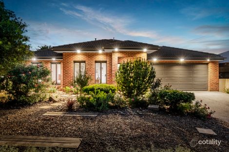 14 Butlers Rd, Ferntree Gully, VIC 3156