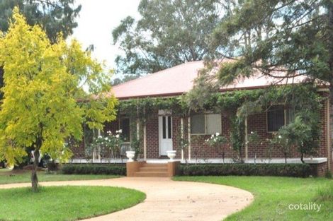 Property photo of 10 Denton Place Wallacia NSW 2745