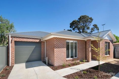 2/29 Essex St, Wendouree, VIC 3355