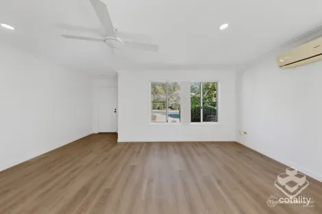 Property photo of 31 Langport Parade Mudgeeraba QLD 4213