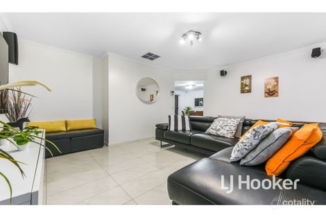 Property photo of 4 Chiswick Court Hampton Park VIC 3976