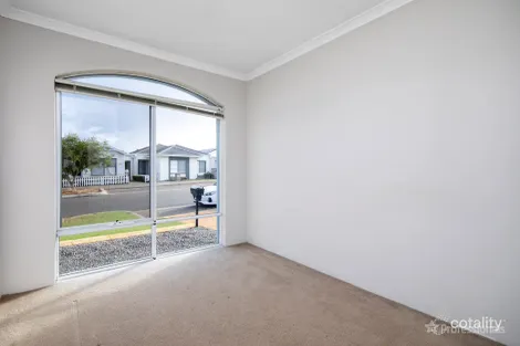 Property photo of 62 Bowline Avenue Alkimos WA 6038