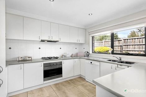 Property photo of 4/2 One Chain Road Somerville VIC 3912