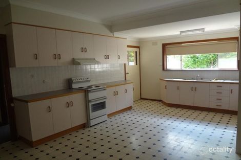 Property photo of 3 James Street Kooringal NSW 2650