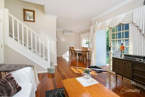 Property photo of 2/11 Dawson Street Yeerongpilly QLD 4105