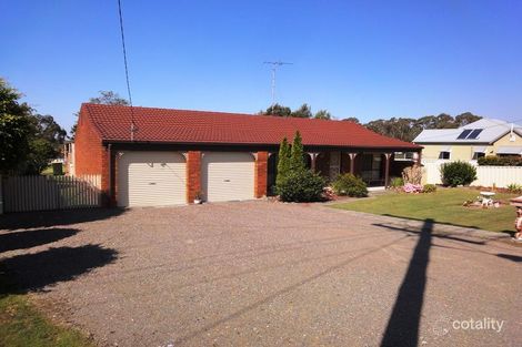 Property photo of 52 Scott Street Wallalong NSW 2320