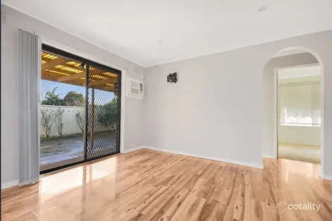Property photo of 46 Pannam Drive Hoppers Crossing VIC 3029