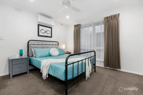 Property photo of 15 Strathaird Close Diamond Creek VIC 3089