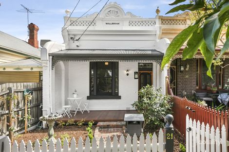 Property photo of 21 Nicholson Street Essendon VIC 3040