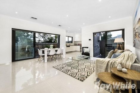 Property photo of 2/19 Dion Road Glen Waverley VIC 3150