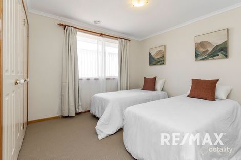 Property photo of 39 Gunn Drive Estella NSW 2650