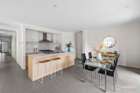 Property photo of 25 Bodalla Drive Tarneit VIC 3029