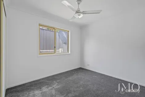 Property photo of 35 Gawain Drive Ormeau QLD 4208