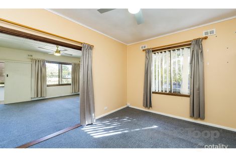 Property photo of 165 Seacombe Road Dover Gardens SA 5048