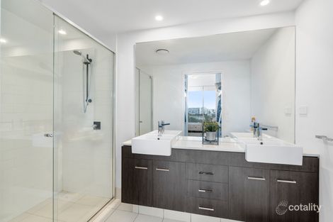 Property photo of 4409/25-31 East Quay Drive Biggera Waters QLD 4216