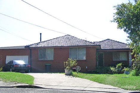 10 Merrett Cres, Greenacre, NSW 2190