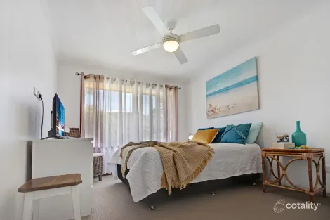 Property photo of 2/19-21 Collins Crescent Narooma NSW 2546