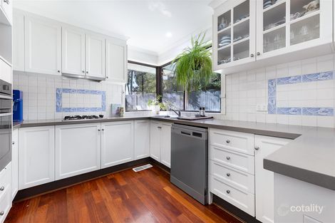 Property photo of 8 Edgeware Court Wantirna VIC 3152