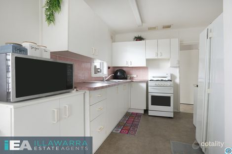 Property photo of 22 Andrew Crescent Mount Warrigal NSW 2528