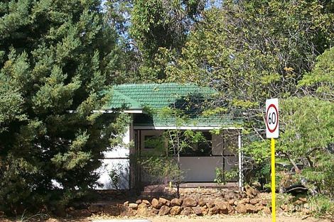 106 Canning Rd, Kalamunda, WA 6076