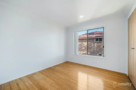 Property photo of 3B Palm Close Green Valley NSW 2168