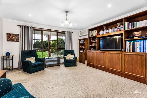 Property photo of 17 The Welkin Trail Kurunjang VIC 3337