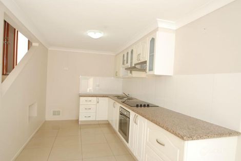 77 Government Rd, Labrador, QLD 4215