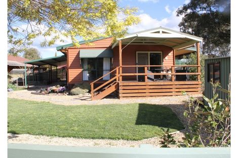Property photo of 78 Hulme Drive Wangaratta VIC 3677