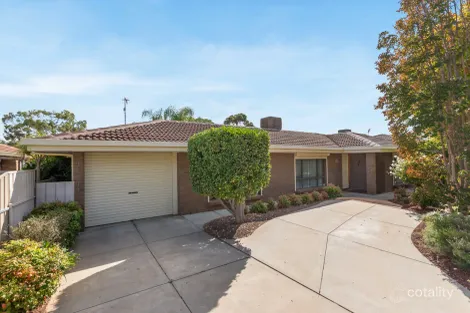 5 Birch Gr, Craigmore, SA 5114