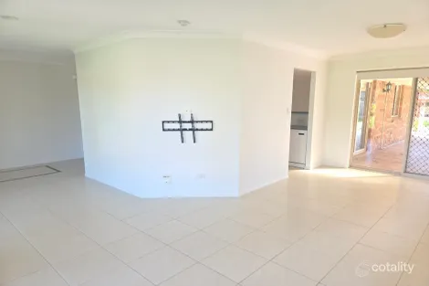 Property photo of 13 Karumba Place Riverhills QLD 4074